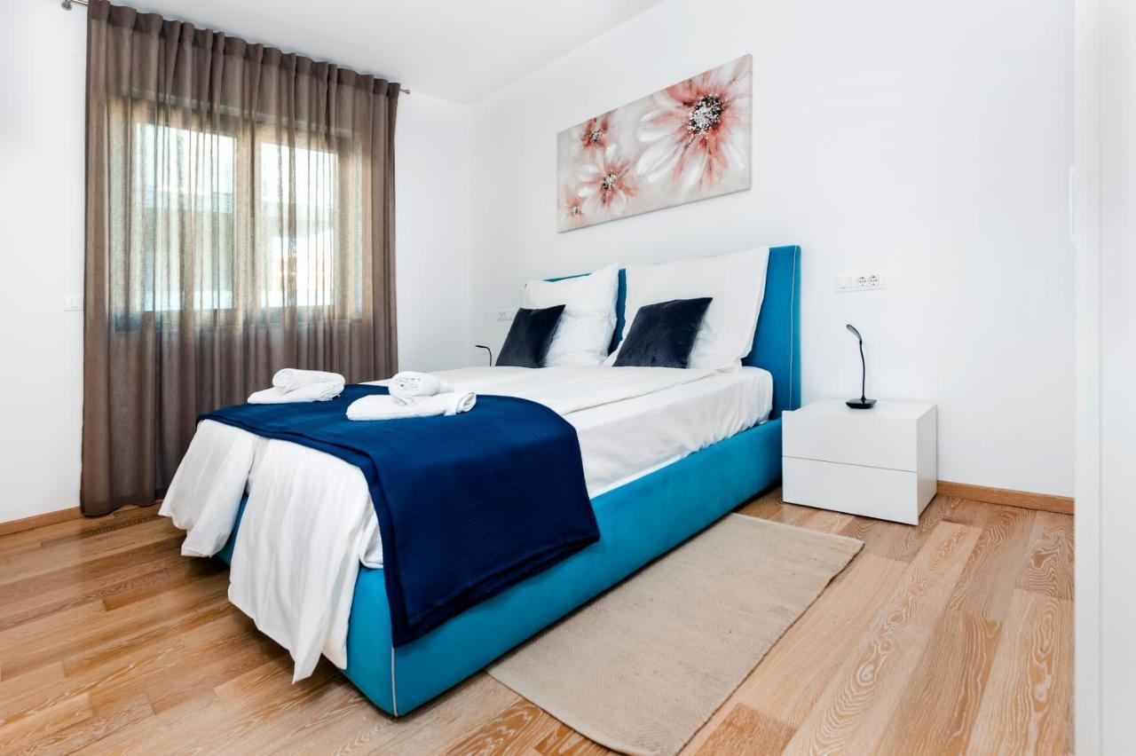 Sunny Day - Apartment With Parking Rovinj Dış mekan fotoğraf