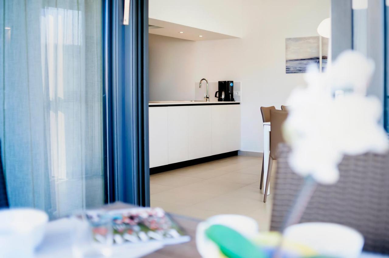 Sunny Day - Apartment With Parking Rovinj Dış mekan fotoğraf
